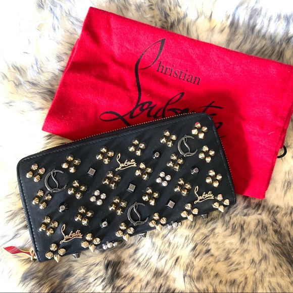 Authentic Christian Louboutin Pannetone Black Leather Multi-metal Spiked Wallet - Picture 3 of 14
